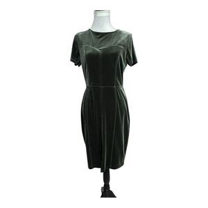 Paper dolls London green velvet dress size 8